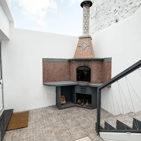 Nyaraló Vista Do Cais *